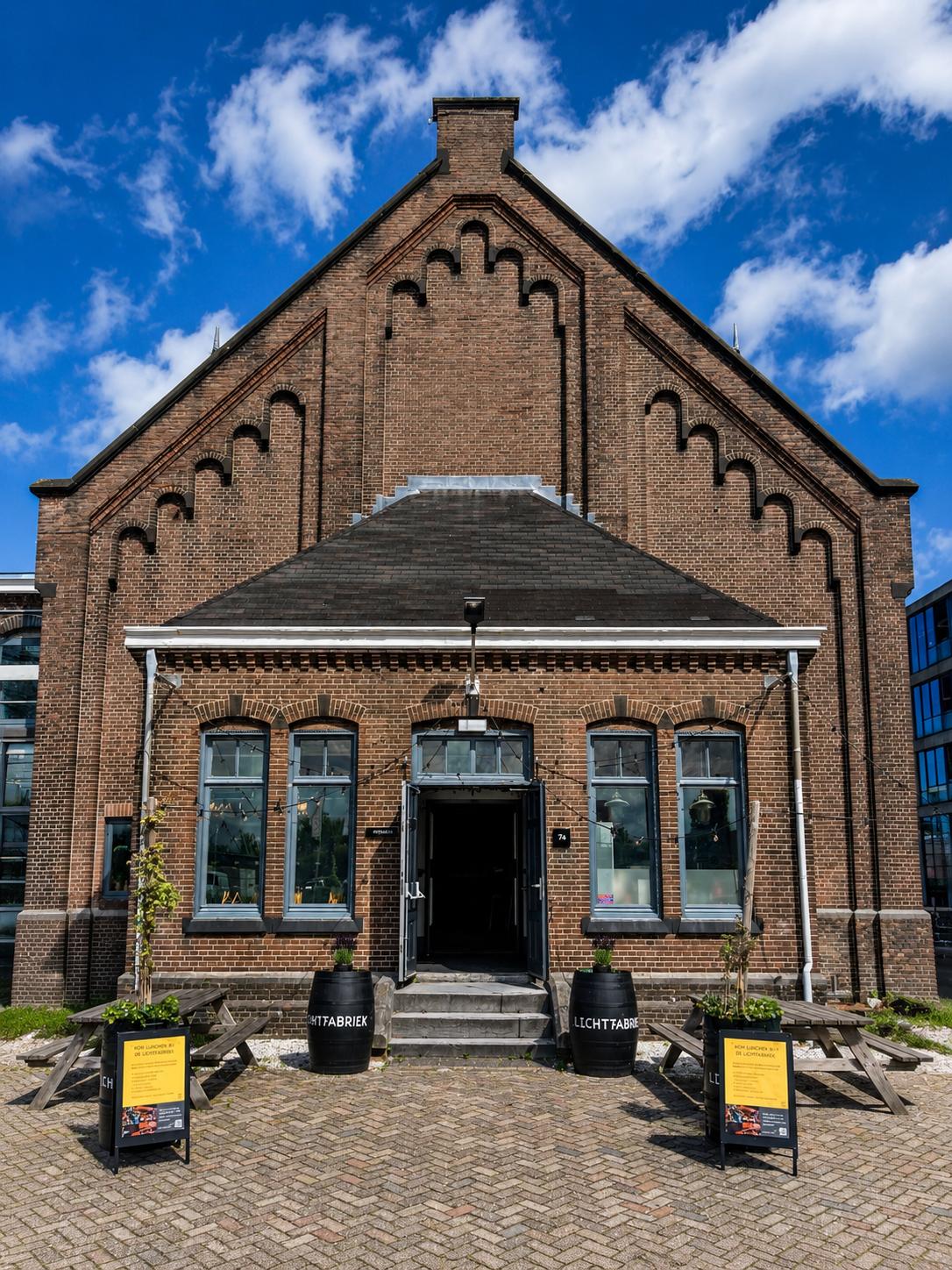 Ketelhuis voorkant (3)